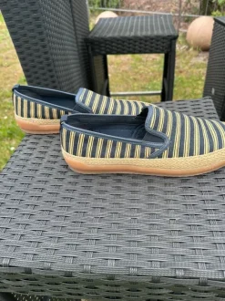 Verkaufe Herren Slipper blau/beige gestreift