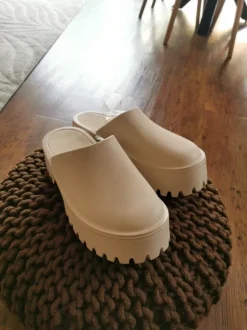 Verkaufe neue Schuhe in Gr. 40