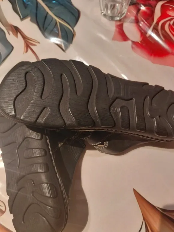 Verkaufe neue Walk x men Schuhe