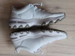 Verkaufe weiße Glitzer Schuhe