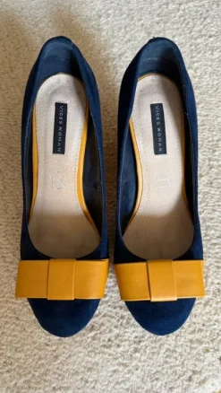 Vices Absatzschuhe Pumps Blau Gelb Leder