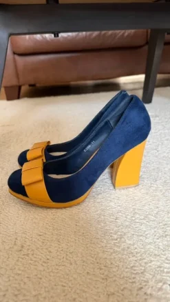 Vices Absatzschuhe Pumps Blau Gelb Leder