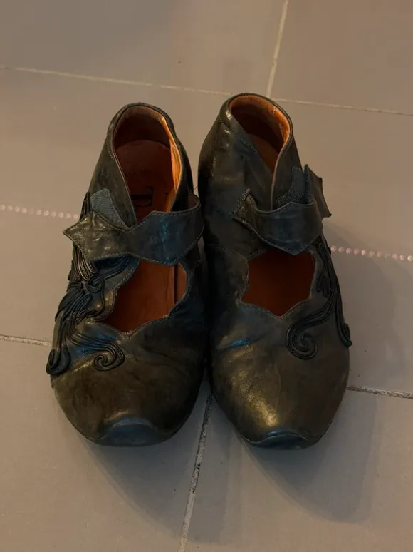 Vintage shoes