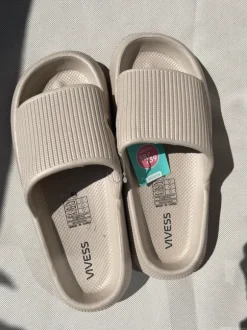 Vivess Sandalen Slides