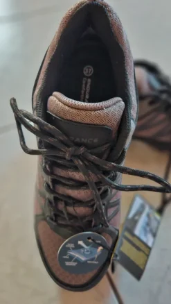 Wander- und Trekkingschuhe