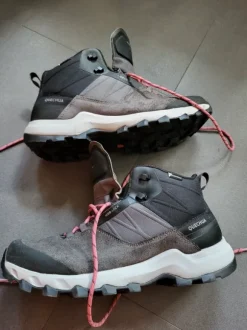 Wanderschuhe Quechua Größe 41