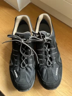 Wanderschuhe lowa Gr. 39