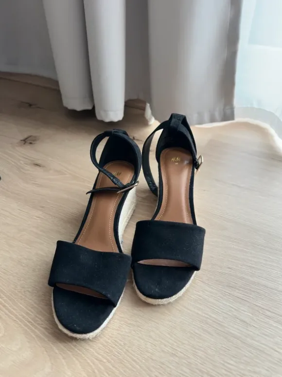 Wedges schwarz H&M Größe 36