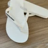 Weiße Flipflops von Emporio Armani
