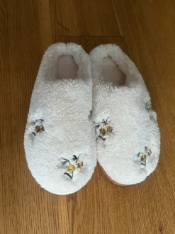 White teddy house shoes with flowers