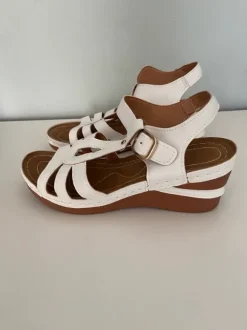 Witte comfortsandalen met sleehak Shein Eur maat 41