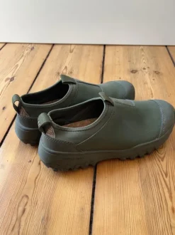 WODEN Schuhe