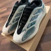 Yeezy 700 v3 Kyanit
