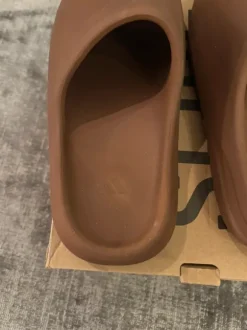Yeezy Slides Flax EU42