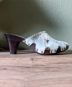 Y2K Vintage Pearly Clogs with Small Bows