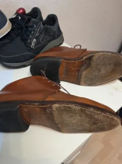 Zeer mooie zgan nette heren schoenen maat 42 merk Avang