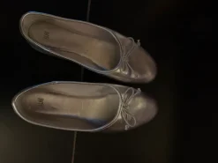 Zilvere ballerina’s