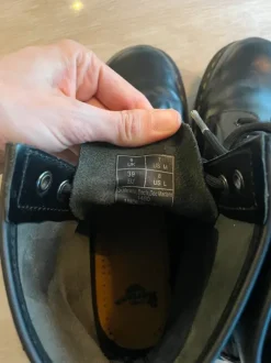 Zwarte dr martens