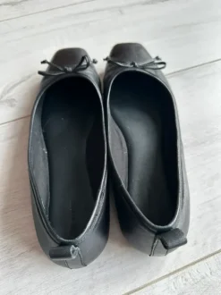 Zwarte lederen ballerinas H&M maat 42