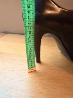 Zwarte leren hakken / ankle boots – maat 41 – Maury