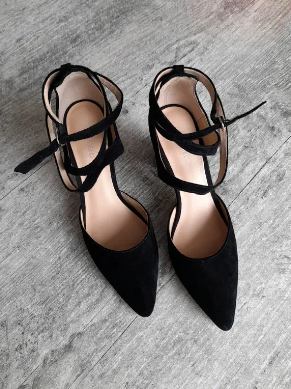 Zwarte pumps