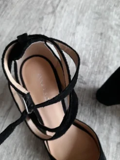 Zwarte pumps