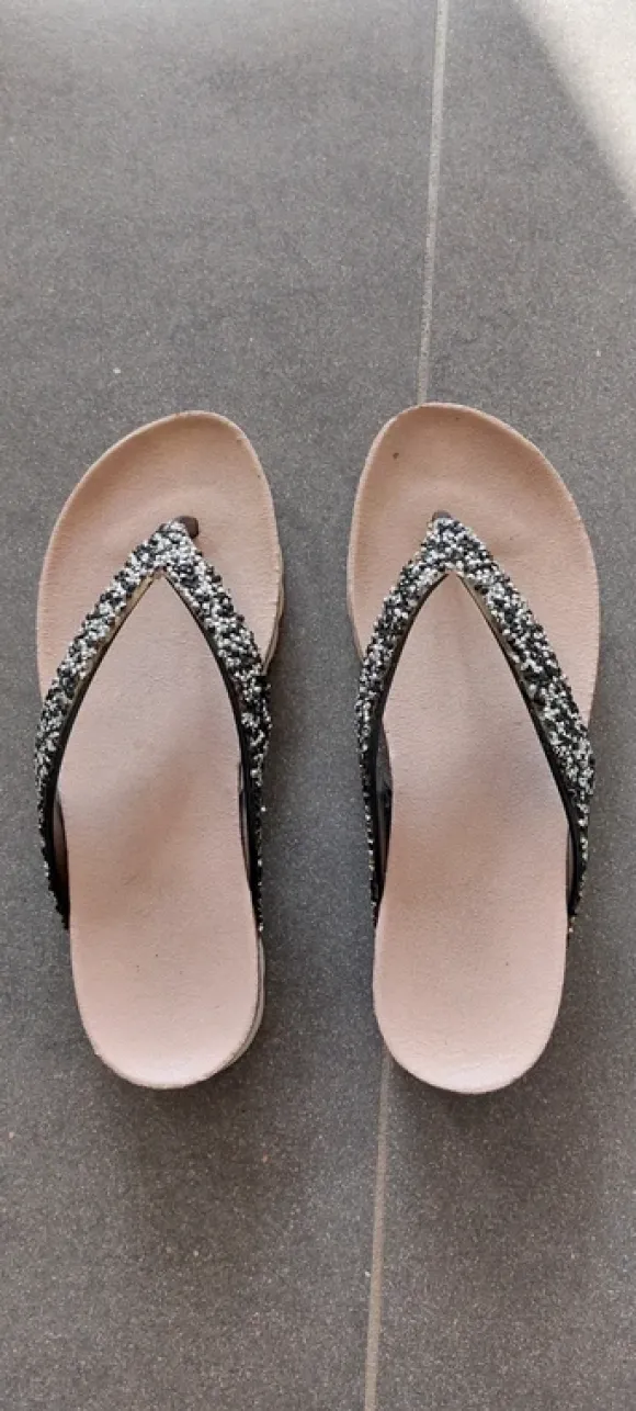 Zwart/zilver dames teenslippers maat 39